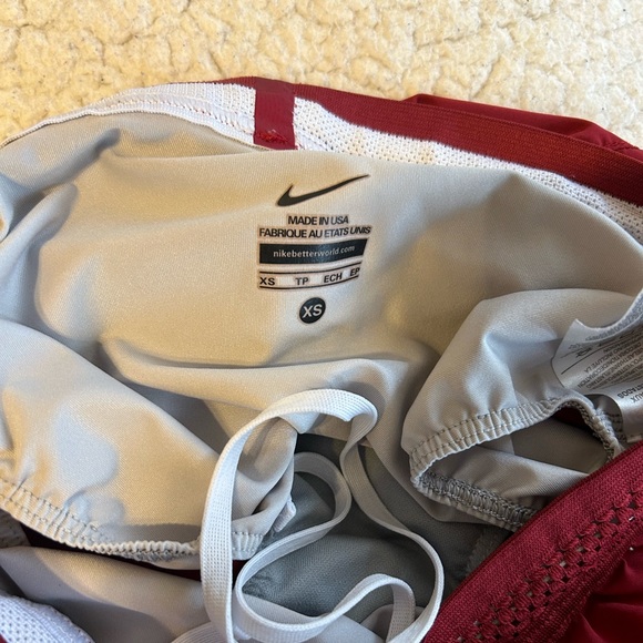 Nike running shorts - Picture 4 of 4